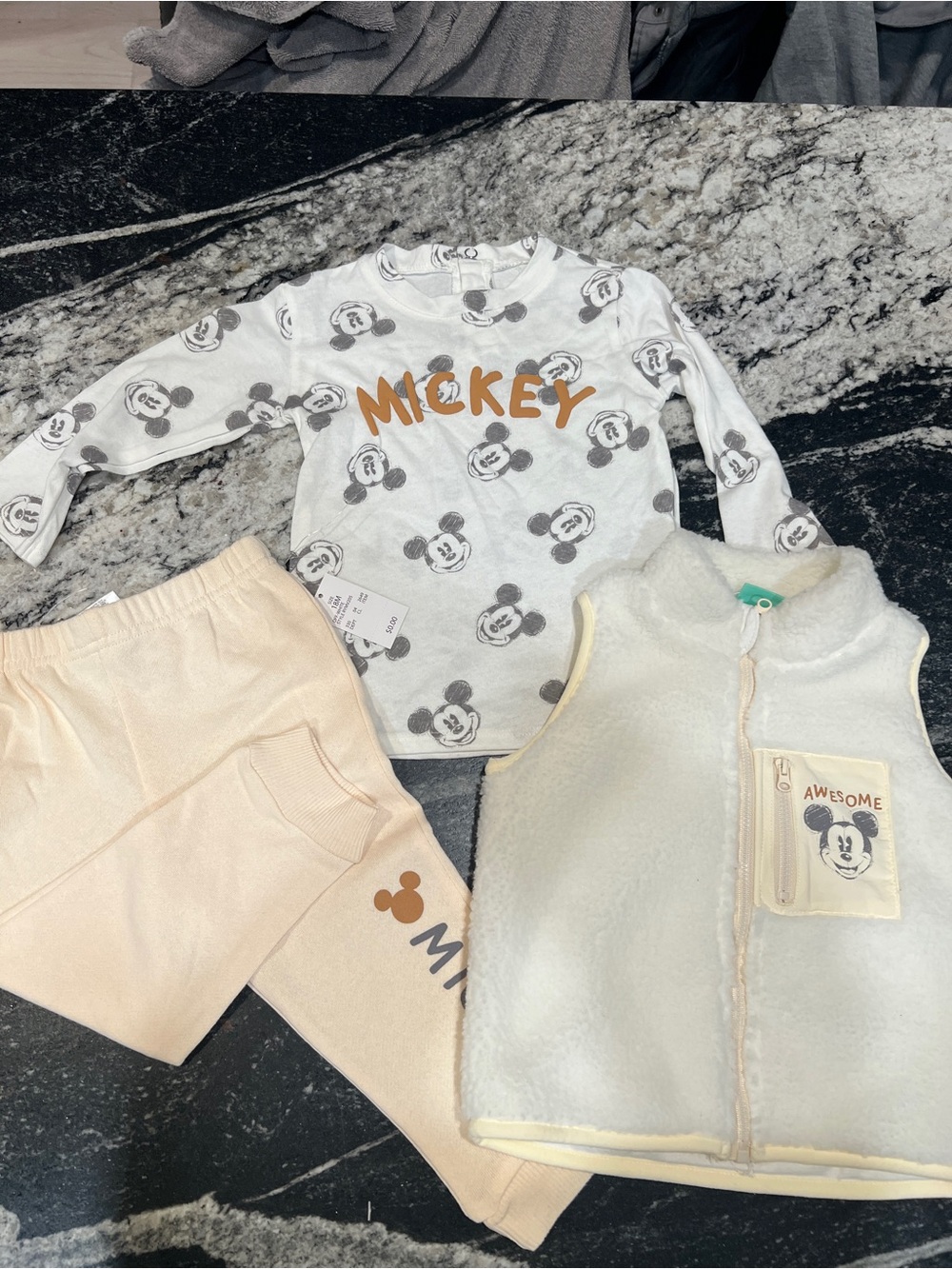 Disney Baby Mickey Mouse 3-Piece Outfit Set Fleece Vest Joggers 18M